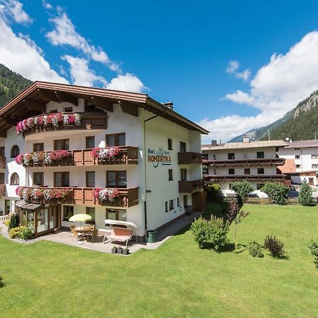 Hotel Garni Romantika Sankt Leonhard im Pitztal Exterior foto